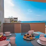 Luxury - La 5& 6 Apartman