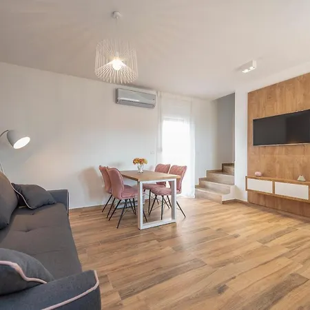 Apartment Luxury - La 5& 6