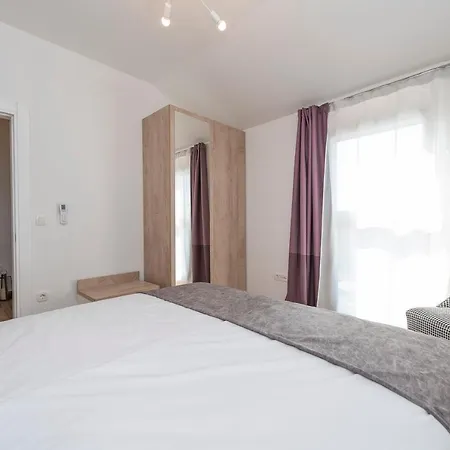 Apartment Luxury - La 5& 6