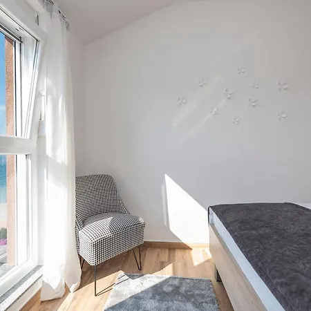 Apartman Luxury - La 5& 6 Vir