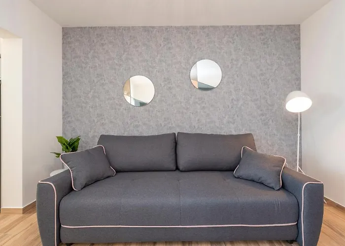 Luxury - La 5& 6 Vir